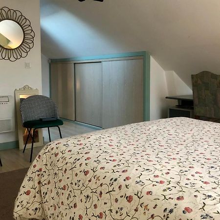 Chambre Double Avec Salle De Bain Privative オセール エクステリア 写真