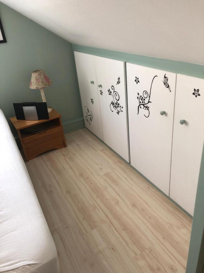 Chambre Double Avec Salle De Bain Privative オセール エクステリア 写真